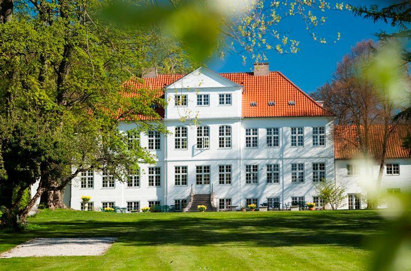 Gentofte indkvarterer ukrainske flygtninge på historisk landsted