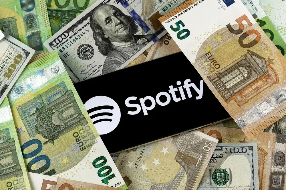 Manden bag historisk streaming-svindel. Sådan snød han for millioner på Spotify
